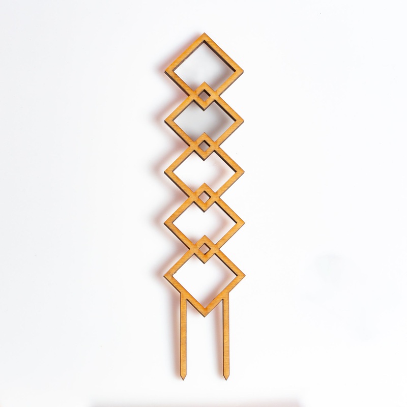 11 Black 5 Diamond Trellis