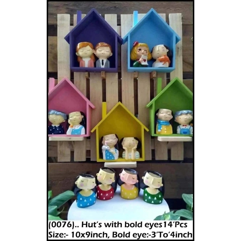 Hut Set of 5 with 14 Bold eyes