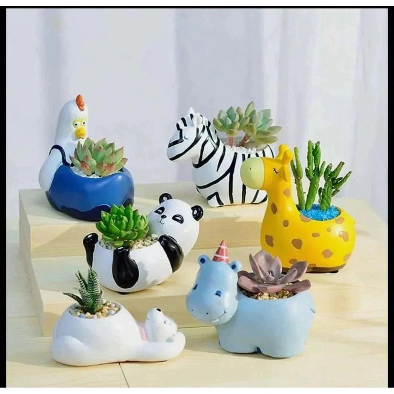 Buy Small Animal Resin Planter Set – 6 planters