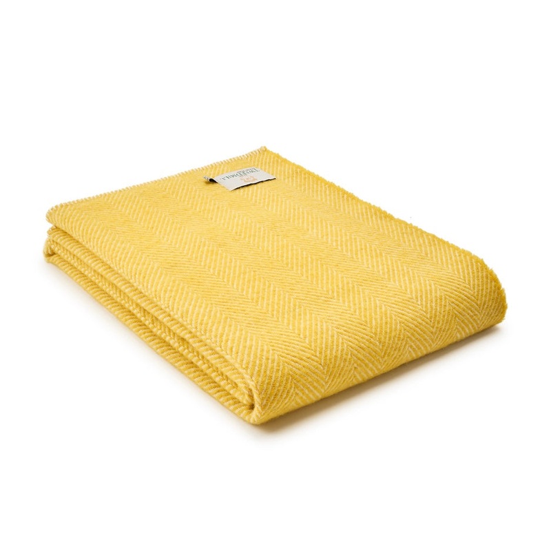 Wool Throw – Dandelion Yellow Fishbone Style With Blanket Stitch