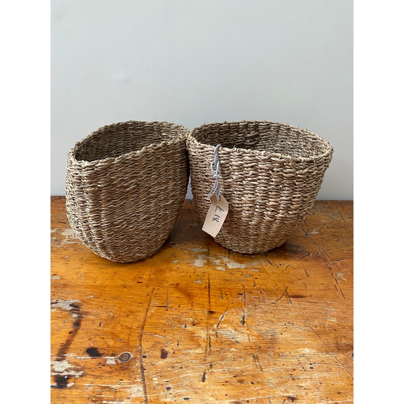 Medium sea grass basket