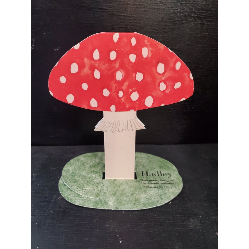 Red Frilly Mushroom Stand Up Card