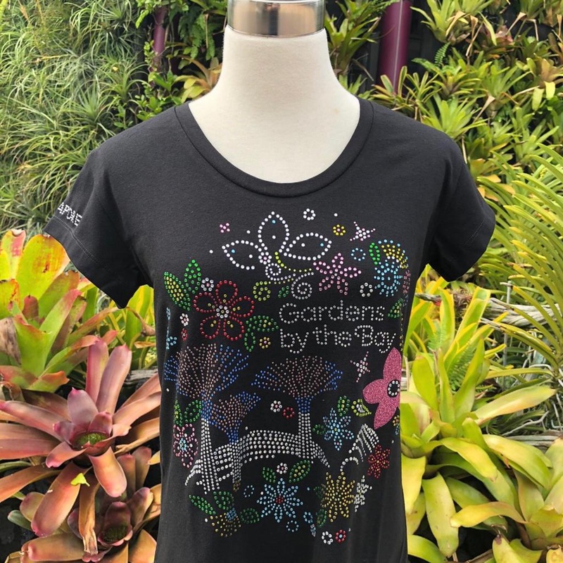 Mrtwlrt Gardens Scenery Floral Ladies’ T-Shirt (Black)
