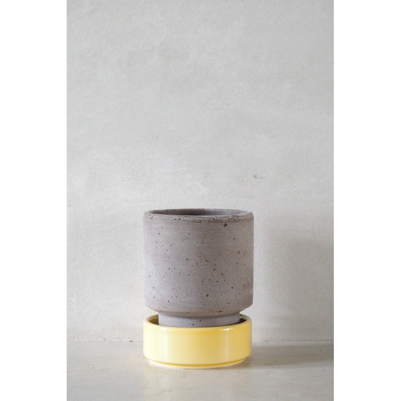 Hoff krukke, raw grey + Yellow underskl