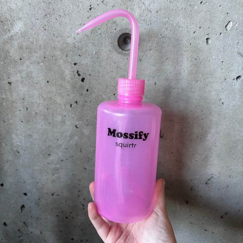 Squeezy Watering Bottle (Pink)