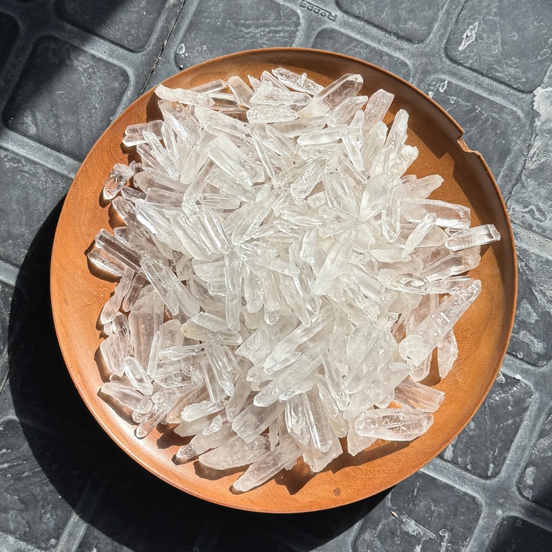 Singing Quartz|smaller|larger