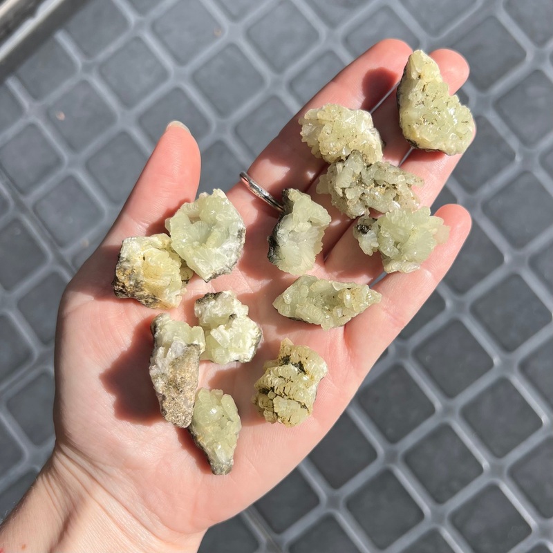 Small Prehnite Clusters