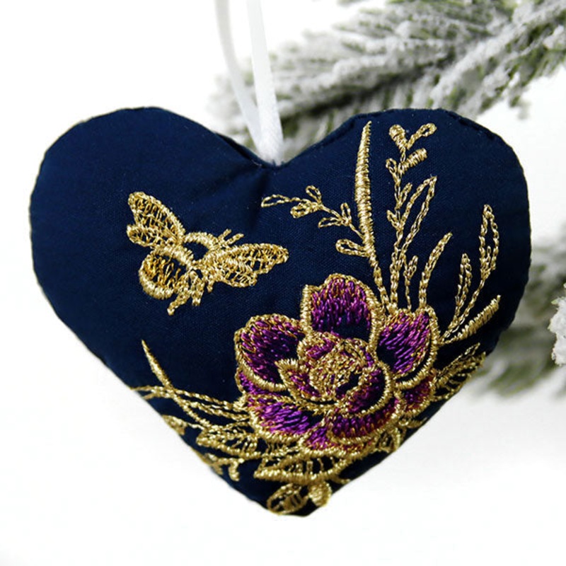 Glimmering Garden – Honeybee & Rose Ornament (In-the-Hoop)