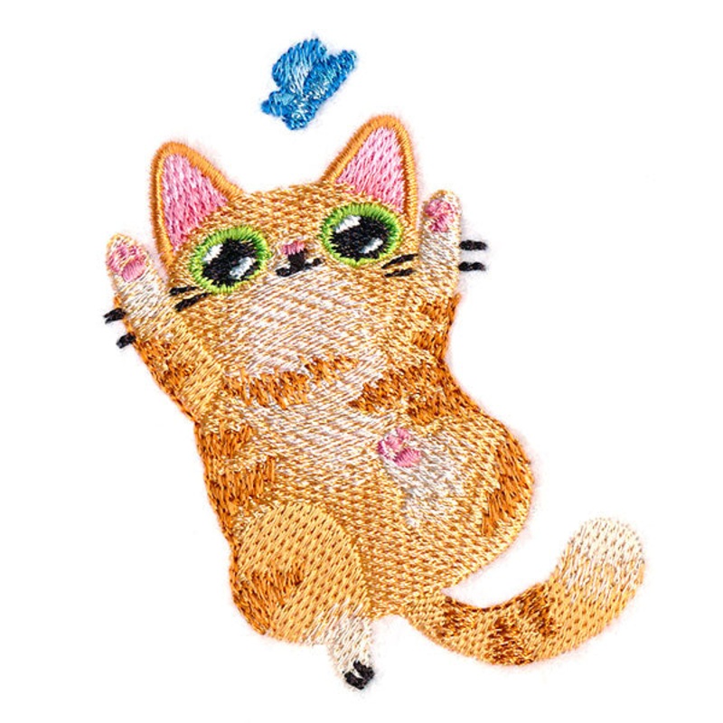 Playful Tabby Kitty|3.23″ x 2.72″ / 82mm x 69mm