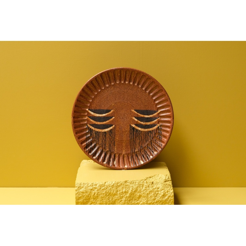 6 Eyes Plate by Peta Armstrong