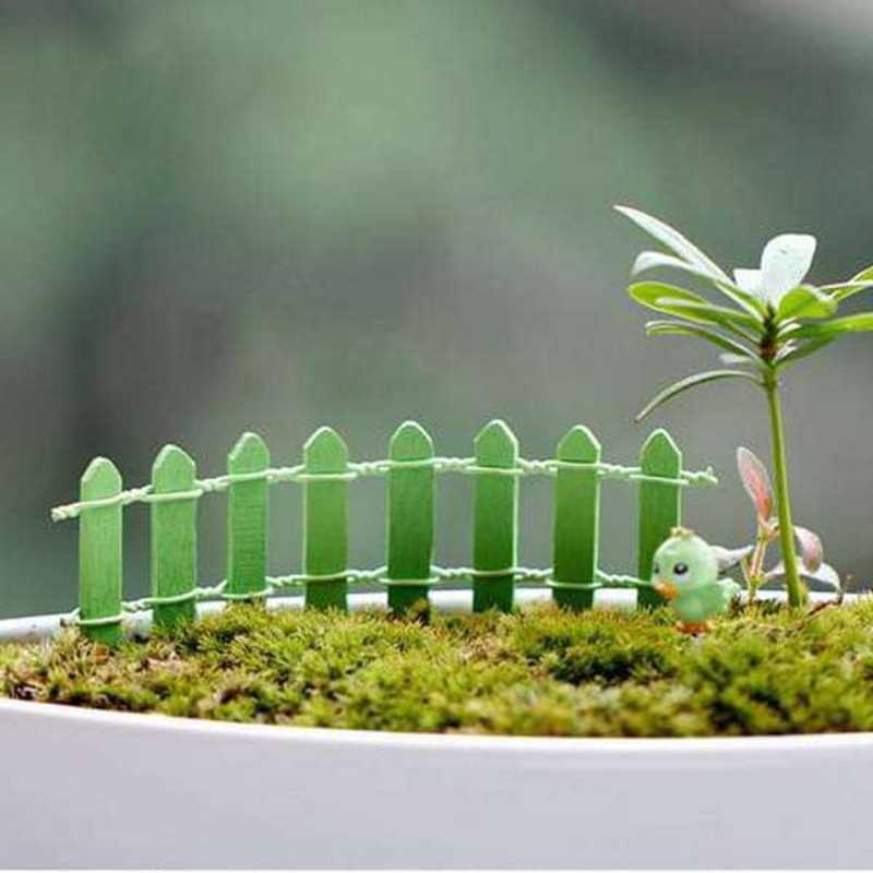 Wooden fence miniature garden toys (Green) – 4 Pieces