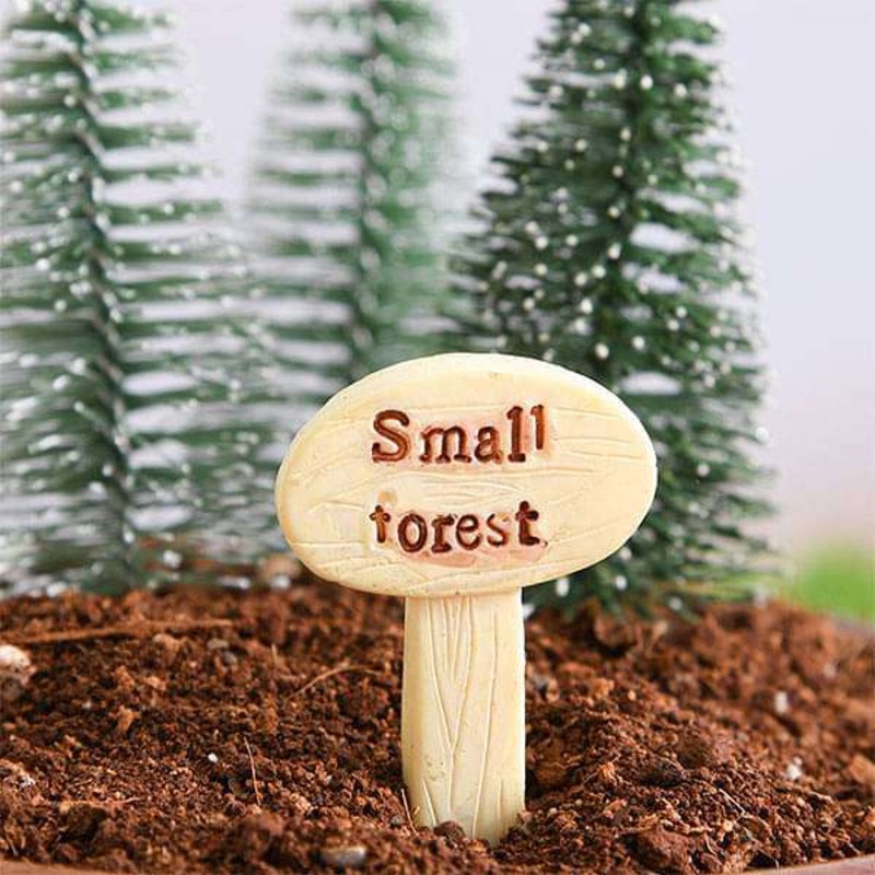 Small forest signboard plastic miniature garden toy – 1 Piece