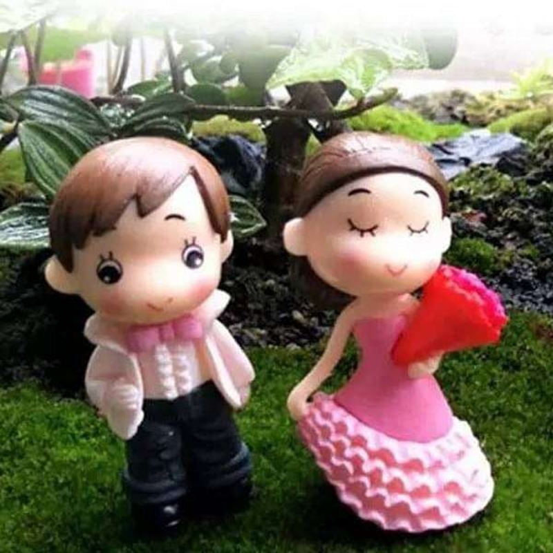 Wedding couple plastic miniature garden toys (Pink gown)- 1 Pair