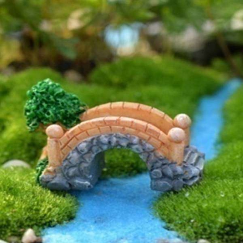 Bridge with tree plastic miniature garden toy (Grey, Camel color) – 1 Piece