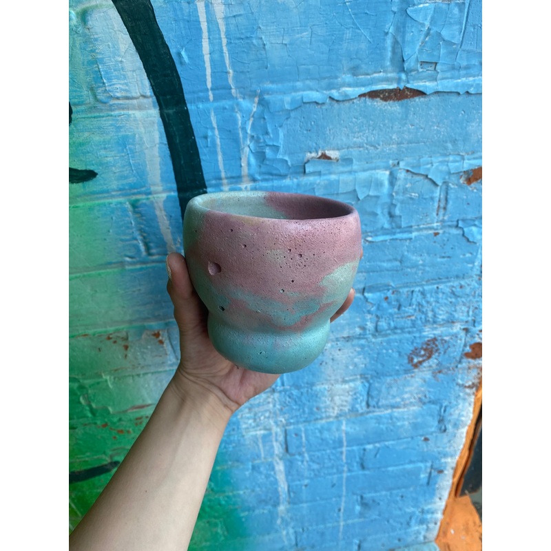 3.5 Concrete Tulip Pot Light Blue/Pink