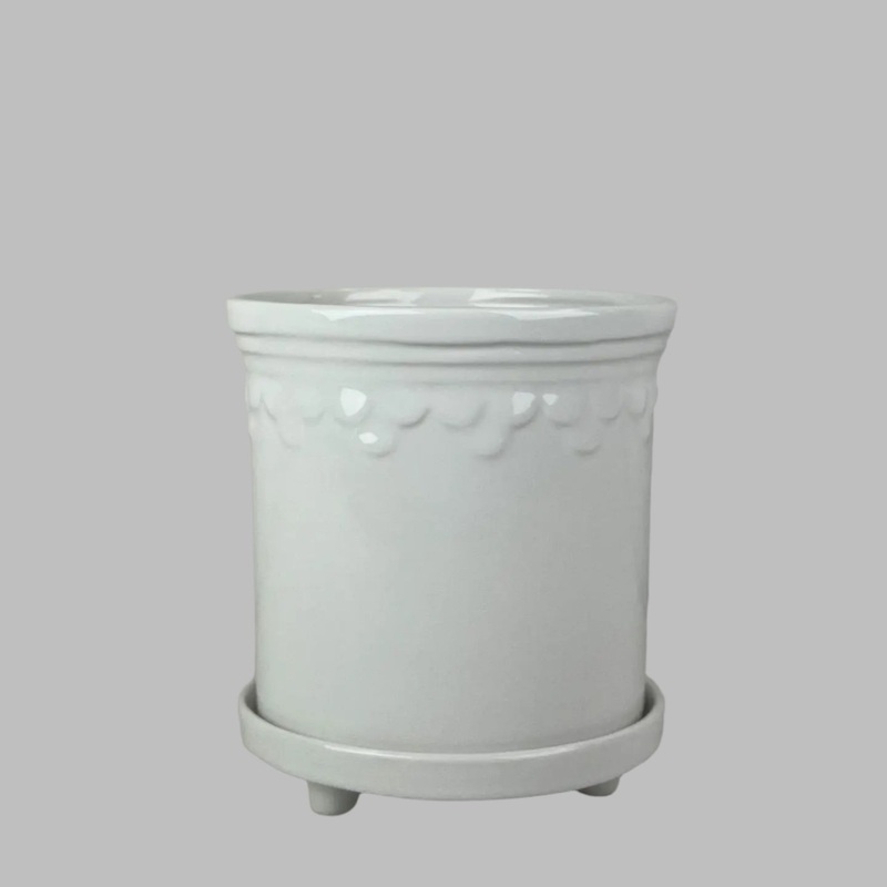 White Scallop Pot with Saucer|Small – 13cm diameter  11.5cm height|Medium  14.5cm diameter  13cm height|Large  16.6cm diameter  15.2cm height