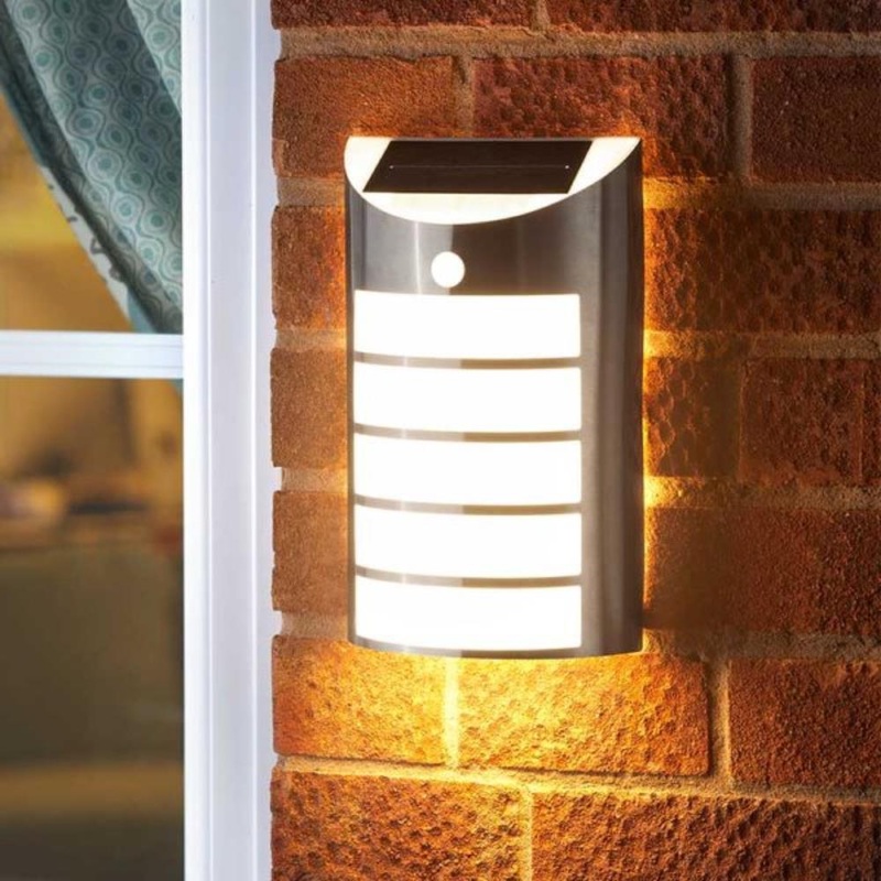 PIR Welcome Light – Warm White 100L