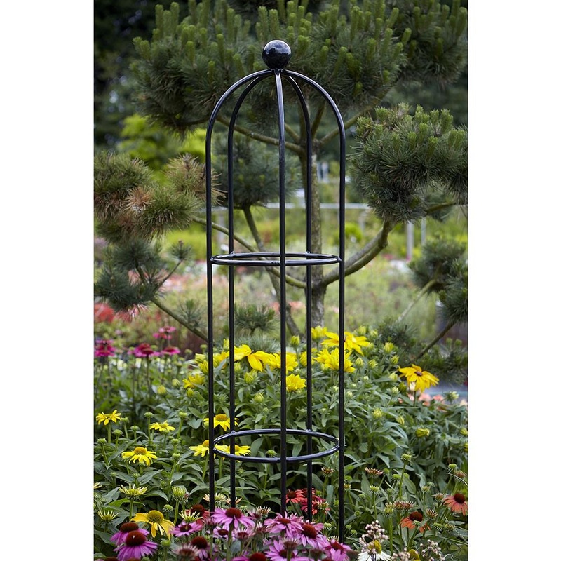 Heritage Rounded Obelisk