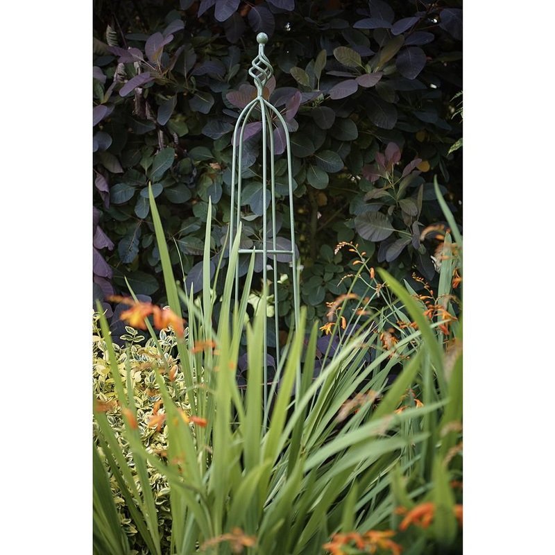 Priory Obelisk – Small – Sage 1.4m high
